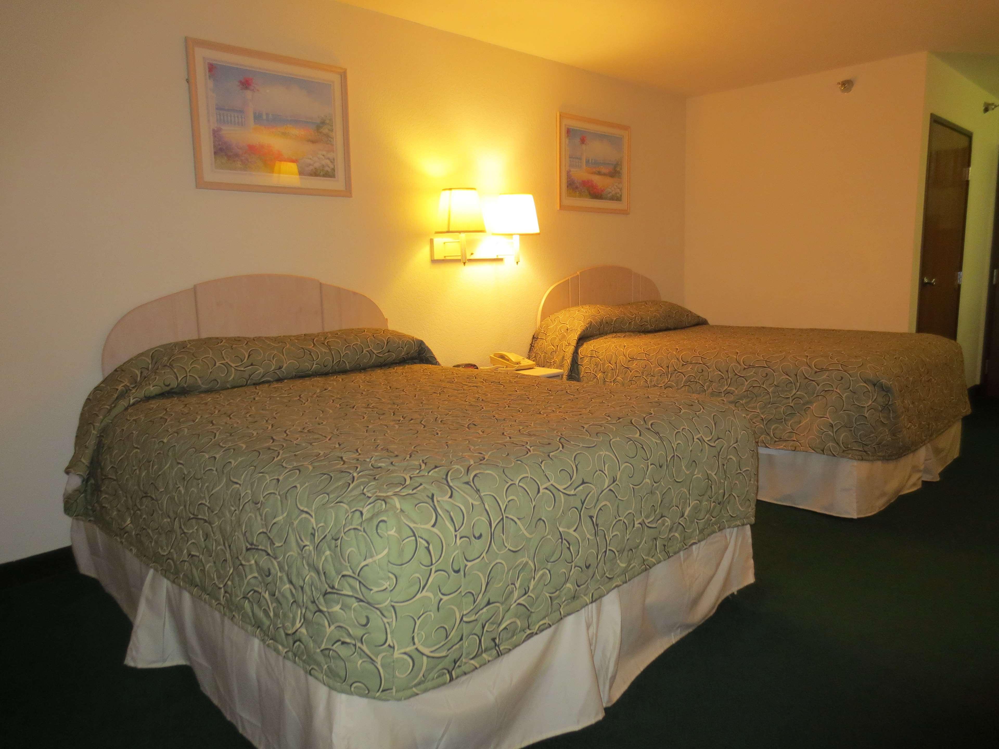 Pinckneyville Inn And Suites Экстерьер фото