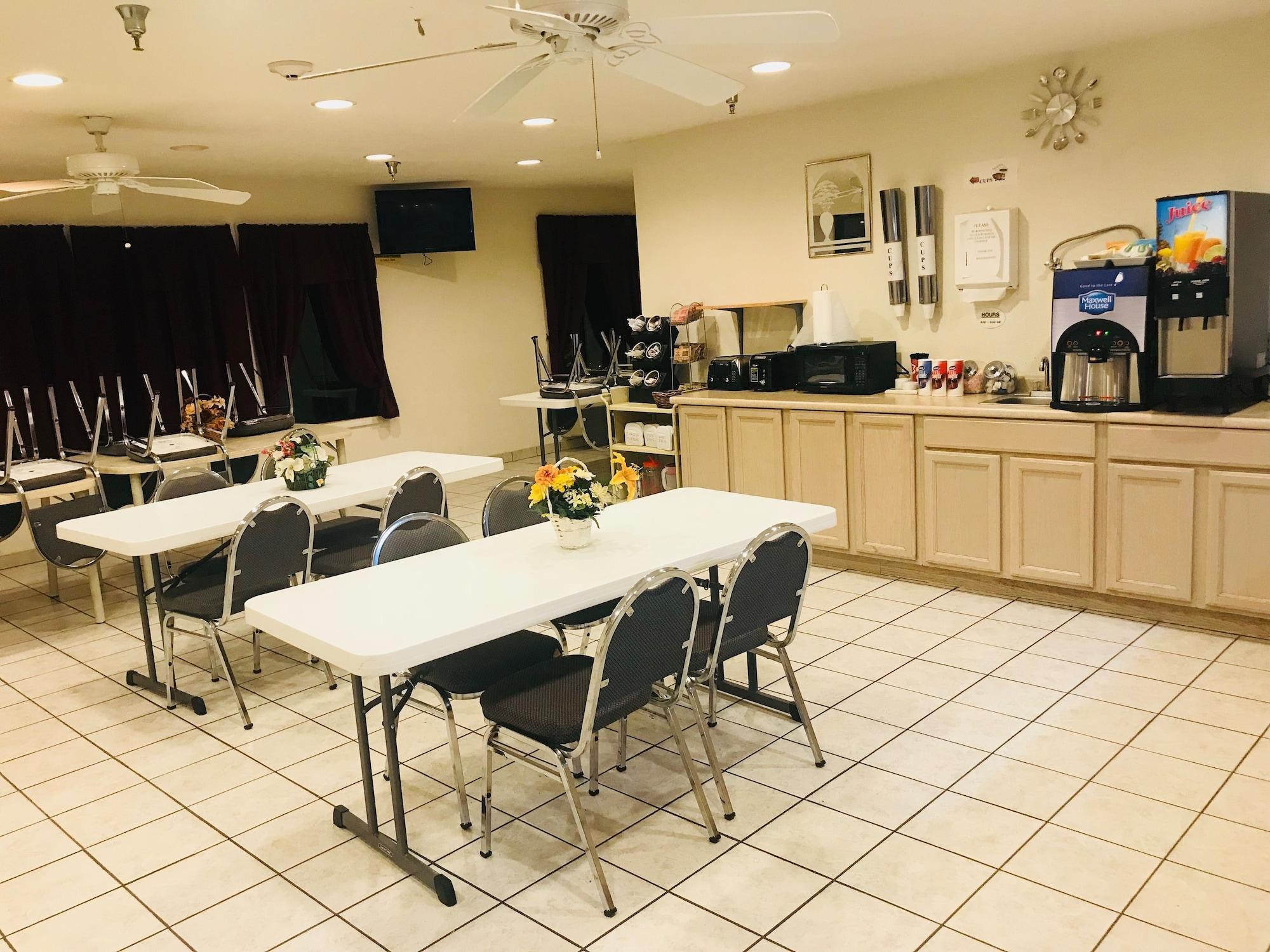 Pinckneyville Inn And Suites Экстерьер фото