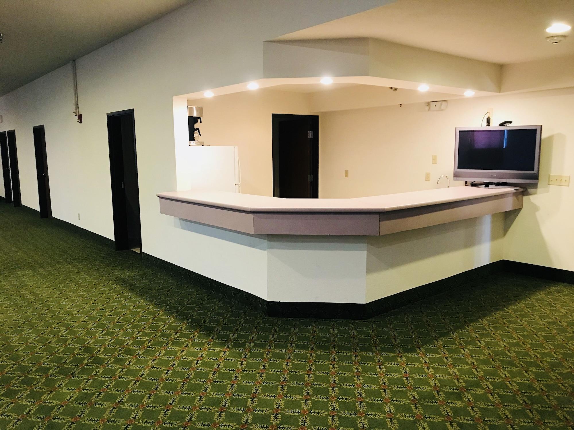 Pinckneyville Inn And Suites Экстерьер фото
