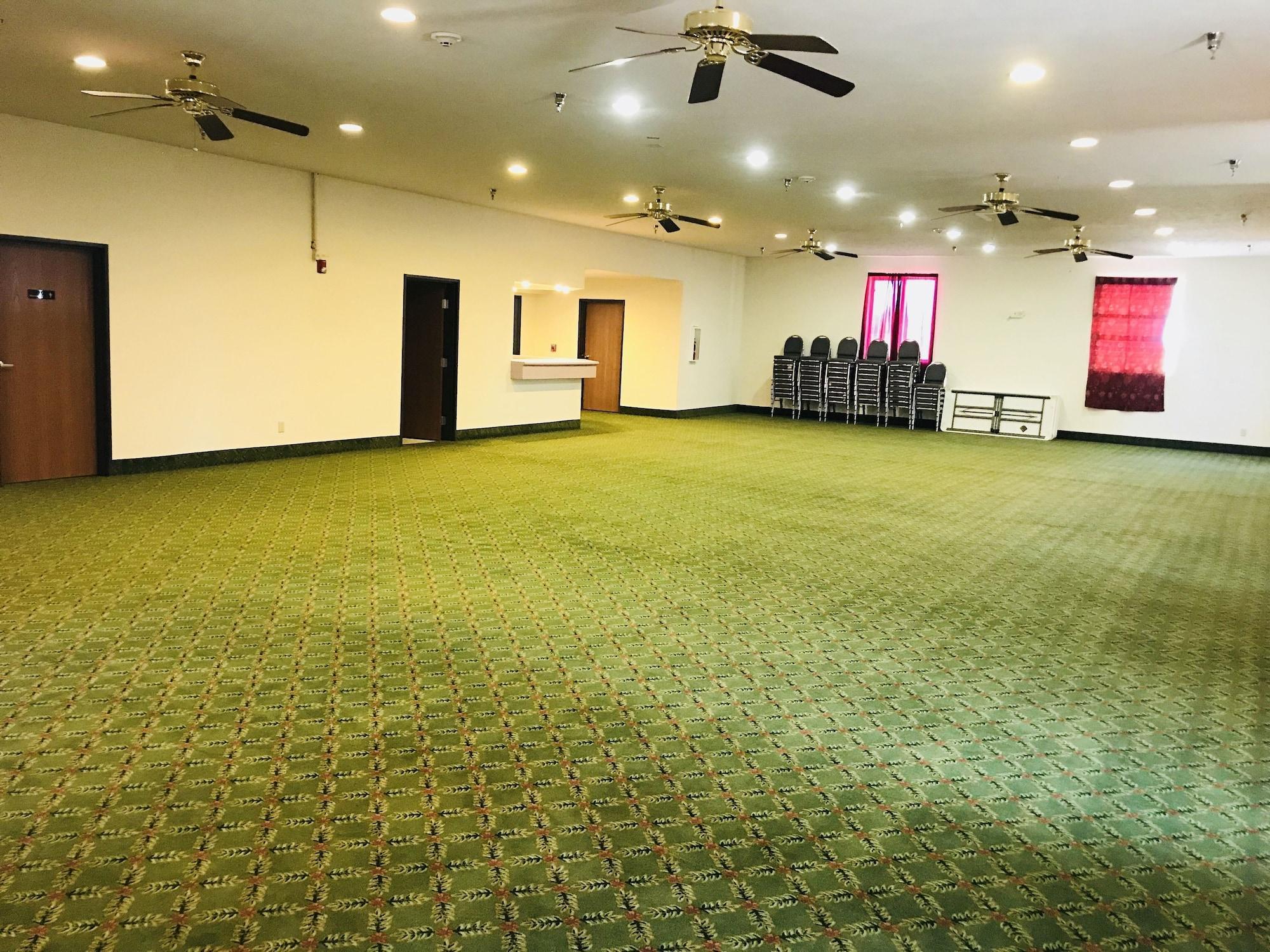 Pinckneyville Inn And Suites Экстерьер фото