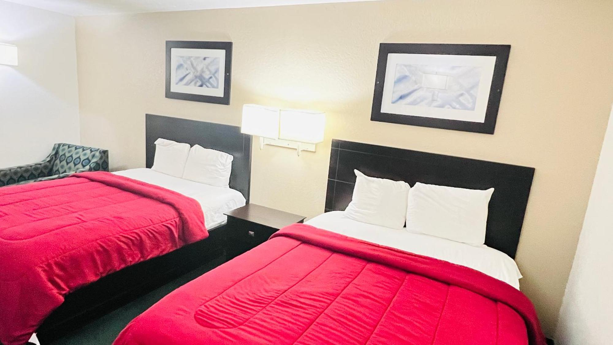 Pinckneyville Inn And Suites Экстерьер фото