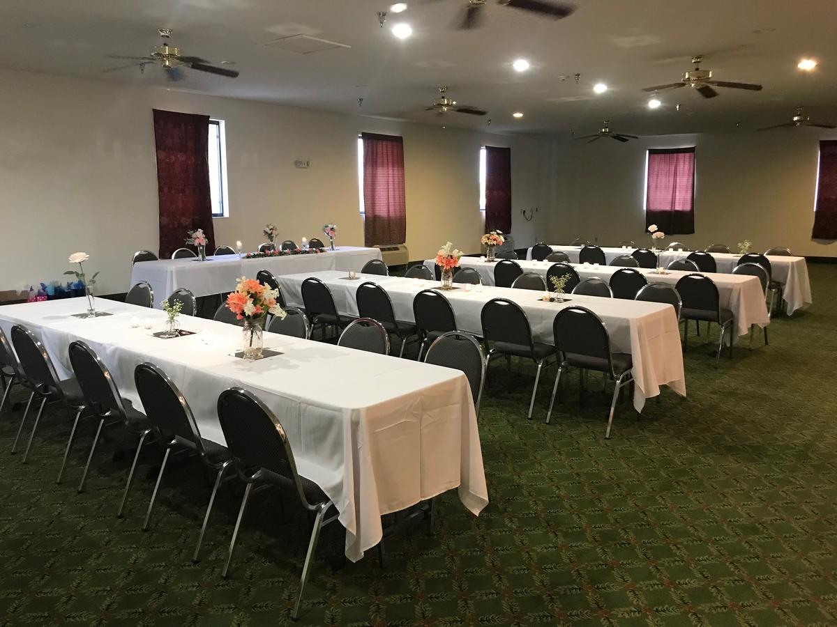 Pinckneyville Inn And Suites Экстерьер фото